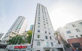 Columbia Apartments